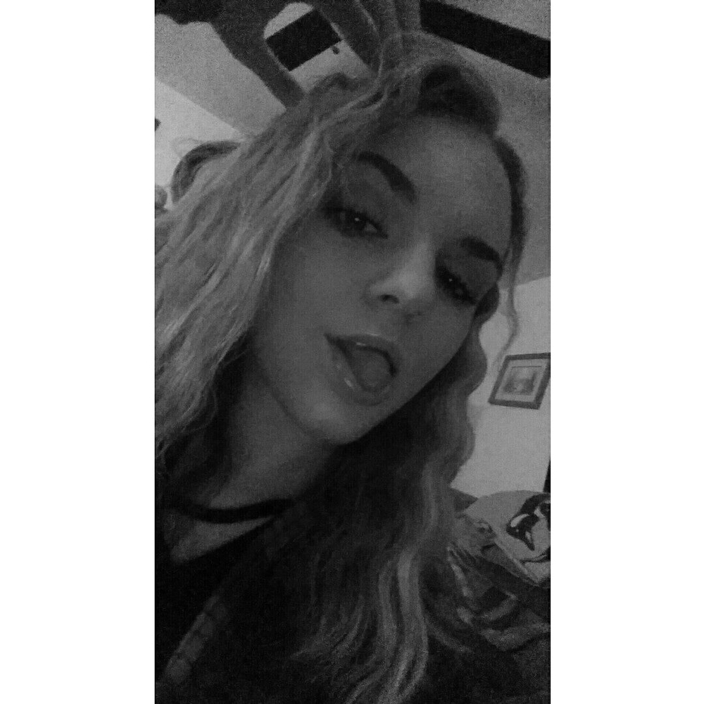 Meet your Posher, Hope